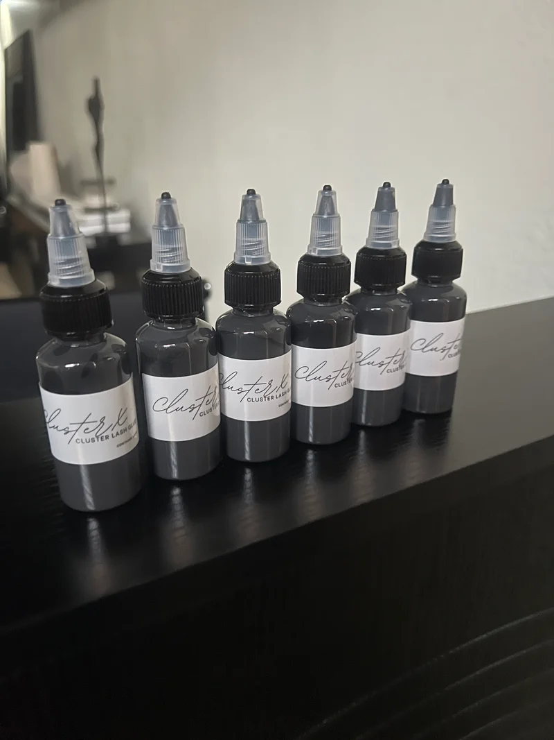 Cluster Lash Glue Bold Hold