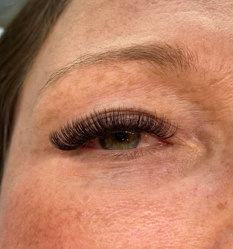 Lashes