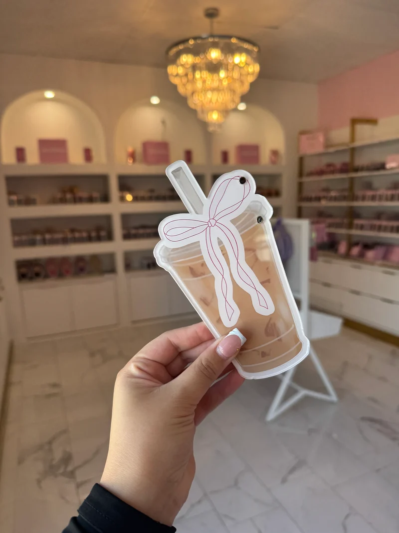 Iced coffee bow lash tile