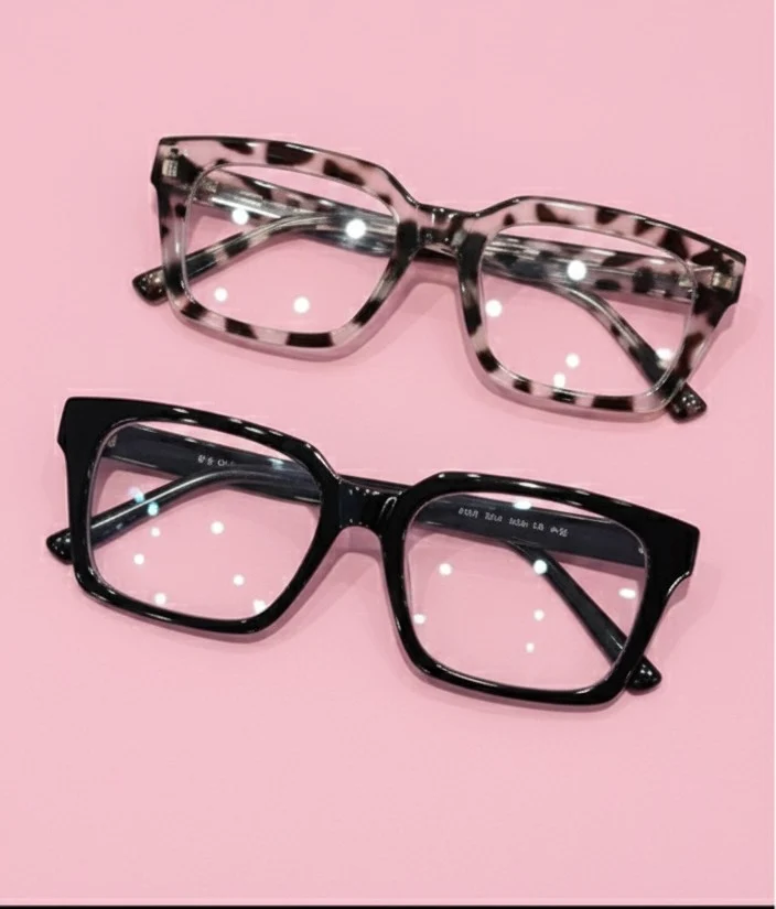 Clear fashion glasses