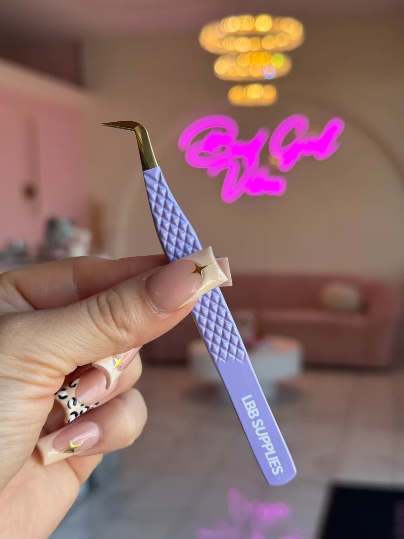 Slim Boot tweezer