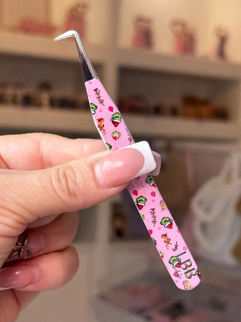 Grinch pink Xmas tweezers 🩷