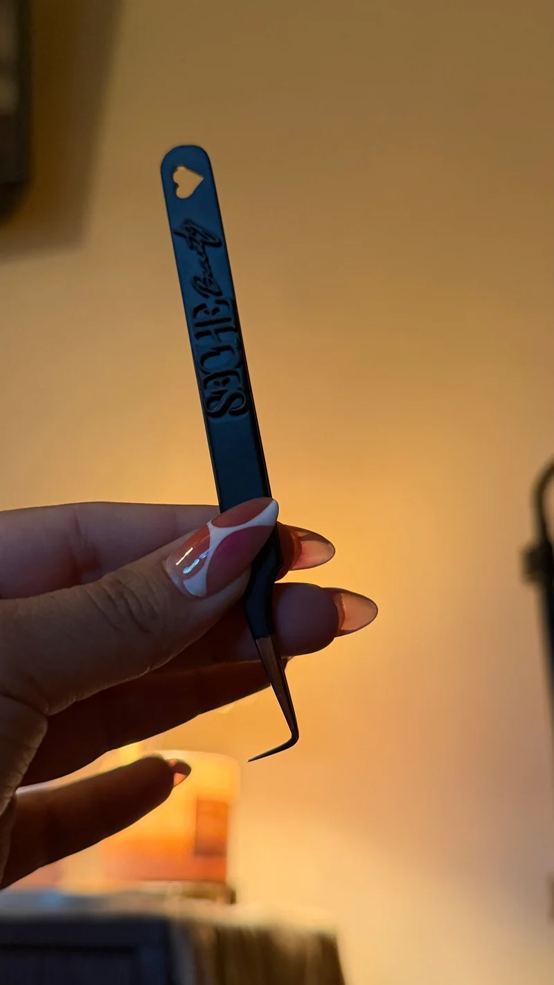 Midnight tweezer (3d logo skinny fiber tip boot tweezer)
