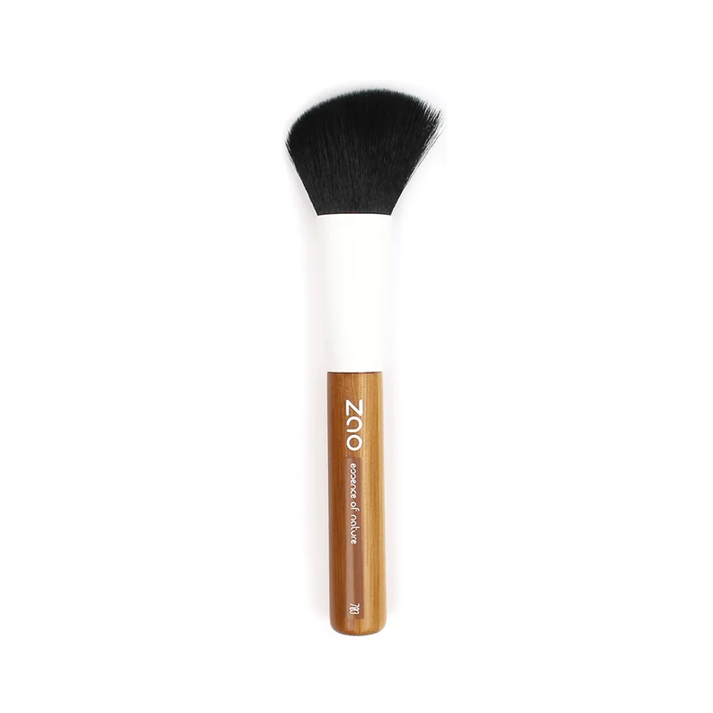 BLUSH BRUSH
