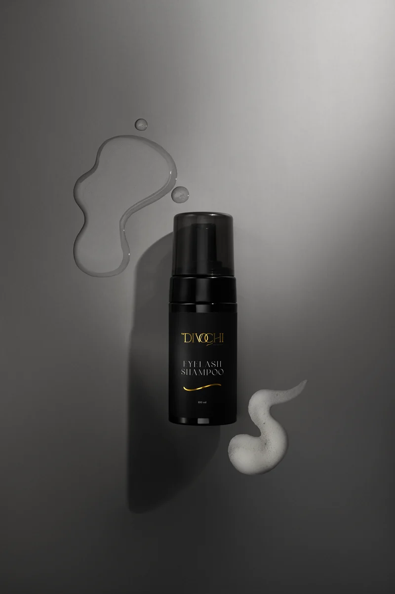 Reinigungsschaum für Wimpern / 100 ml