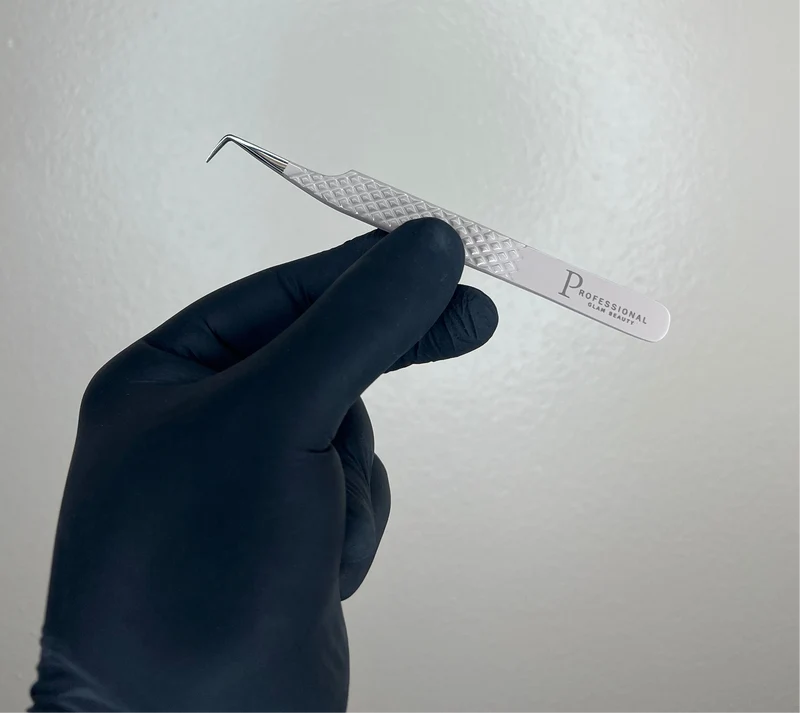 90 Degree Fiber Tip Tweezer